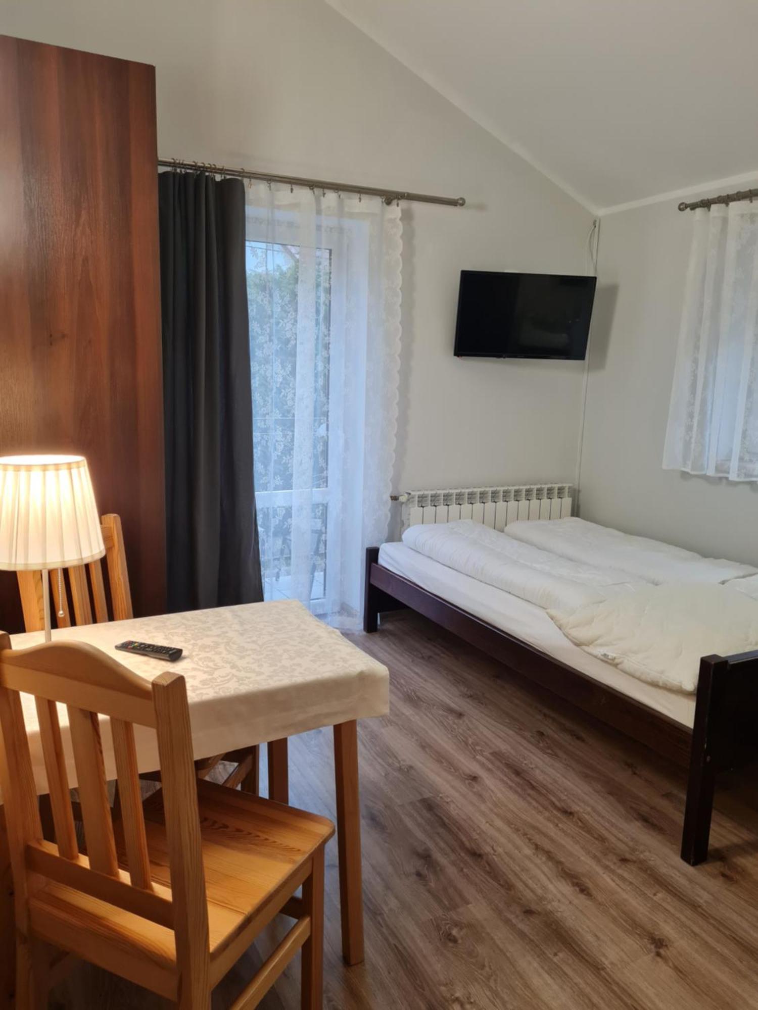 Pokoje Goscinne Na Szlaku Krościenko Buitenkant foto